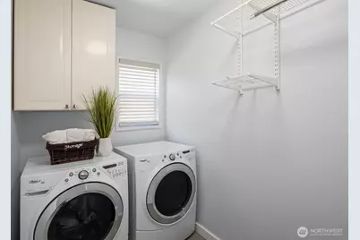 24218 SE 40th Street, Sammamish, WA 98029 - Photo 10