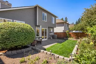 24218 SE 40th St, Sammamish, WA 98029 - Photo 32