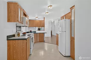 1450 Northlake Way NW, Bremerton, WA 98312 - Photo 14