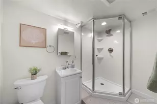 21239 14th Ave S, Des Moines, WA 98198 - Photo 30