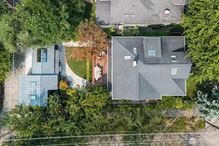 403 18th Ave E, Seattle, WA 98112 - Photo 34