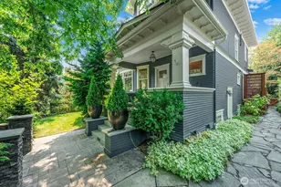 403 18th Ave E, Seattle, WA 98112 - Photo 2