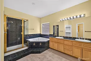 2315 Westwood Dr, Anacortes, WA 98221 - Photo 16