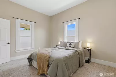 337 Loves Avenue, Woodland, WA 98674 - Photo 10