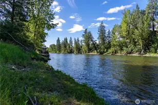 821 Riverside St, Winthrop, WA 98862 - Photo 2