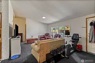 29427 Orting Kapowsin Hwy E, Graham, WA 98338 - Photo 6