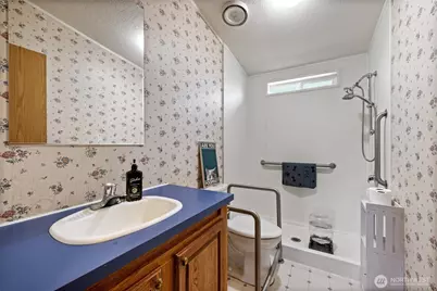 29427 Orting Kapowsin Highway E, Graham, WA 98338 - Photo 22