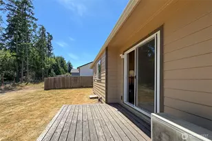 1427 W Pendley Ct, Port Angeles, WA 98363 - Photo 16