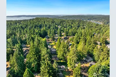 8060 NE Seawind Ave, Poulsbo, WA 98370 - Photo 28