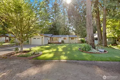 8060 NE Seawind Ave, Poulsbo, WA 98370 - Photo 4