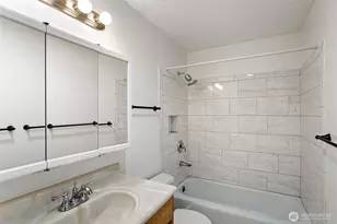 5620 200th Street SW, Lynnwood, WA 98036 - Photo 12
