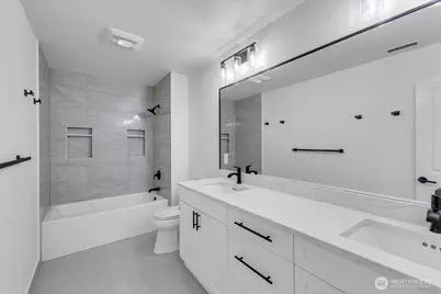 21119 SE 5th St, Sammamish, WA 98074 - Photo 26