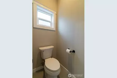 402 Troy Drive SE, Centralia, WA 98531 - Photo 20