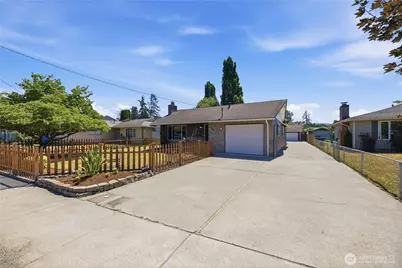 506 Calistoga Street W, Orting, WA 98360 - Photo 1