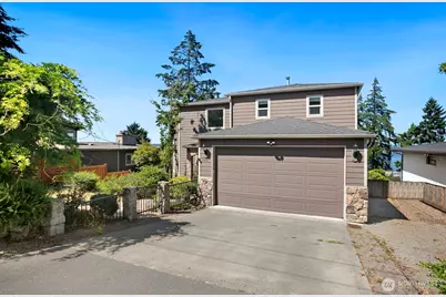 3021 70th Avenue SE, Mercer Island, WA 98040 - Photo 1
