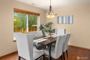 2016 250th Pl SE, Sammamish, WA 98075 - Photo 10