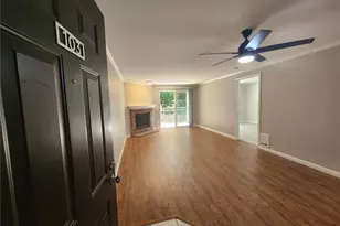 10014 NE 127th Pl, Kirkland, WA 98034 - Photo 2