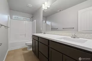 3890 Portside Dr, Bremerton, WA 98312 - Photo 28