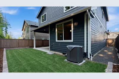3890 Portside Drive, Bremerton, WA 98312 - Photo 36