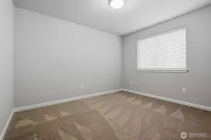 3890 Portside Dr, Bremerton, WA 98312 - Photo 32