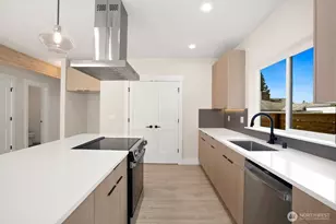 508 SW 137th St, Burien, WA 98166 - Photo 8