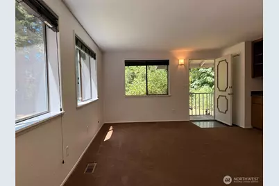 13921 217th Avenue SE, Issaquah, WA 98027 - Photo 4
