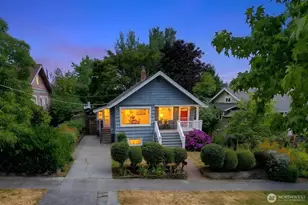 322 N 81st St, Seattle, WA 98103 - Photo 2