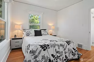 322 N 81st St, Seattle, WA 98103 - Photo 16