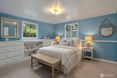 322 N 81st Street, Seattle, WA 98103 - Photo 22