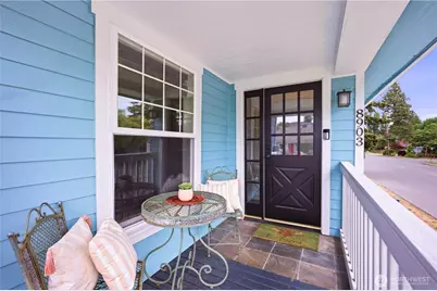 8903 3rd Avenue NW, Seattle, WA 98117 - Photo 2