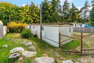 590 Ocean View Dr, Oak Harbor, WA 98277 - Photo 34