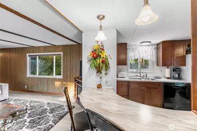 590 Ocean View Drive, Oak Harbor, WA 98277 - Photo 16
