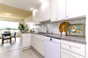 525 Broadway, Tacoma, WA 98402 - Photo 16