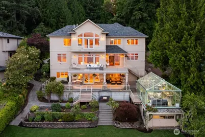 454 W Lake Sammamish Parkway NE, Bellevue, WA 98008 - Photo 2