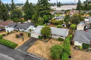 23450 27th Ave S, Des Moines, WA 98198 - Photo 2