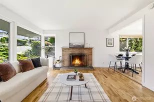 8432 S 121st St, Seattle, WA 98178 - Photo 2