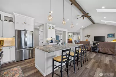 2115 Chinook Ridge Lane, Oak Harbor, WA 98277 - Photo 16