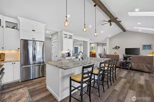 2115 Chinook Ridge Ln, Oak Harbor, WA 98277 - Photo 16