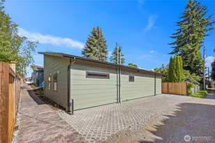 8623 30th Ave SW, Seattle, WA 98126 - Photo 14
