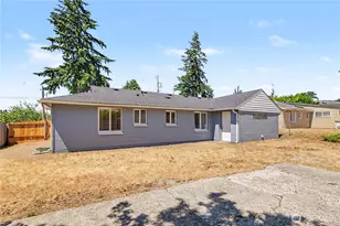 24305 58th Pl W, Mountlake Terrace, WA 98043 - Photo 22