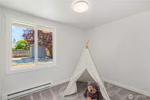 24305 58th Pl W, Mountlake Terrace, WA 98043 - Photo 20