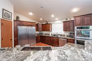 6517 12th St E, Fife, WA 98424 - Photo 10