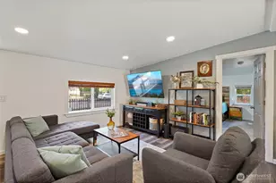 9522 203rd Ave E, Bonney Lake, WA 98391 - Photo 6