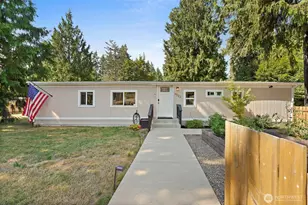 9522 203rd Ave E, Bonney Lake, WA 98391 - Photo 2