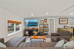 9522 203rd Ave E, Bonney Lake, WA 98391 - Photo 8