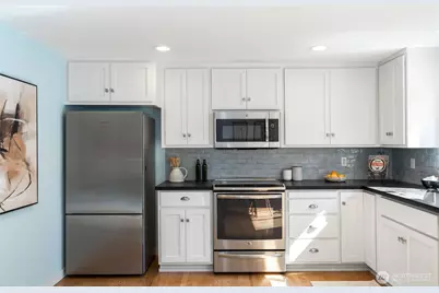 8504 29th Avenue NW, Seattle, WA 98117 - Photo 10