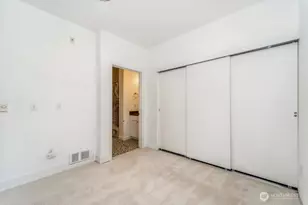 2414 1st Ave, Seattle, WA 98121 - Photo 6