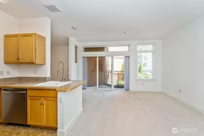 2414 1st Avenue #402, Seattle, WA 98121 - Photo 2