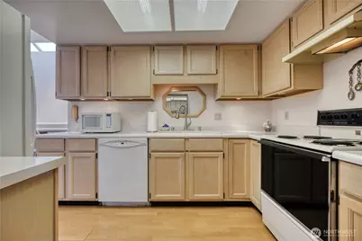 1728 Edwards Drive #15, Point Roberts, WA 98281 - Photo 4
