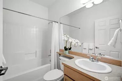 19412 48th Avenue W #204, Lynnwood, WA 98036 - Photo 20